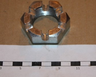 Гайка реактивного пальца корончатая М30х1,5 ОАО КАМАЗ (5511-2919032)