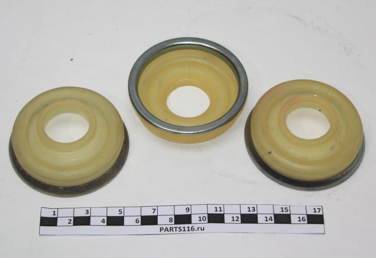 Пыльник рулевого наконечника с обоймой желтый полиуретан на Маз (5336-3003083)